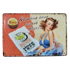 Vintage Dekor Fémtábla, dombornyomott, 'No working during drinking hours!' felirat, retro hangulatú kialakítás, 30x20cm