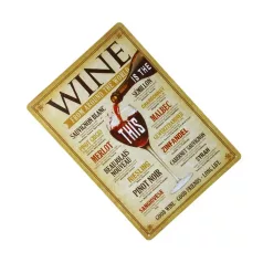   Vintage Dekor Fémtábla, dombornyomott, 'WINE' felirat, retro hangulatú kialakítás, 20x30cm