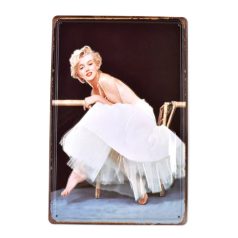   Vintage Dekor Fémtábla, Marilyn Monroe dombornyomott fényképe, retro hangulatú kialakítás, 20x30cm