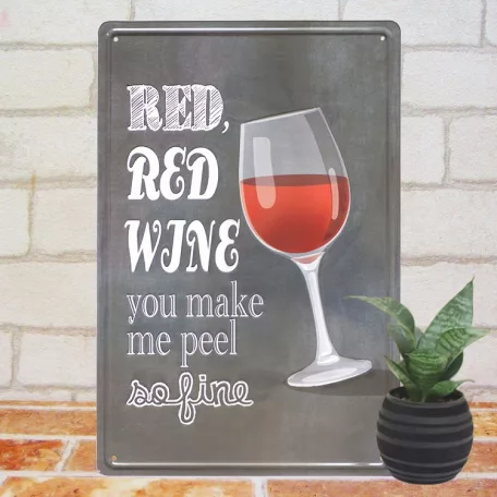 Vintage Dekor Fémtábla, dombornyomott 'RED, RED WINE' felirat, retro hangulatú kialakítás, 20x30cm