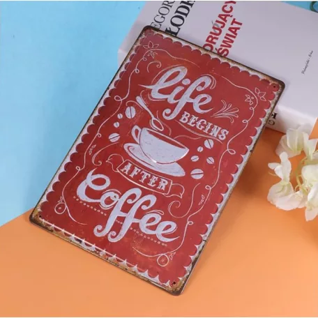 Vintage Dekor Fémtábla, dombornyomott 'life begins after Coffee' felirat, retro hangulatú kialakítás, 20x30cm, vöröses háttér