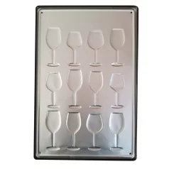   Vintage Dekor Fémtábla, dombornyomott 'Types of WINE' felirat, retro hangulatú kialakítás, 20x30cm, fekete háttér