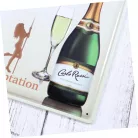 Vintage Dekor Fémtábla, dombornyomott, 'Temptation' felirat és egy üveg Carlo Rossi, retro hangulatú kialakítás, 20x30cm