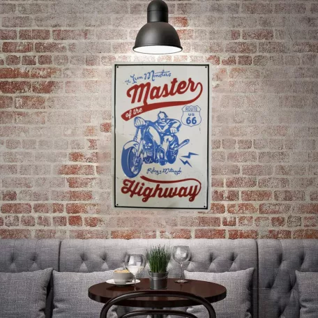 Vintage Dekor Fémtábla, dombornyomott, 'Master of the Highway' felirat, retro hangulatú kialakítás, 20x30cm