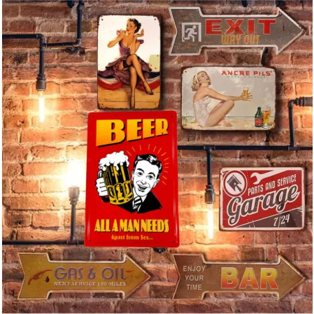 Vintage Dekor Fémtábla, dombornyomott 'BEER' felirat, retro hangulatú kialakítás, 20x30cm, piros háttér