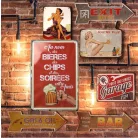 Vintage Dekor Fémtábla, dombornyomott 'BIERES CHIPS SOIREES' felirat, retro hangulatú kialakítás, 20x30cm, vintage piros háttér