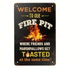 Vintage Dekor Fémtábla, dombornyomott 'WELCOME TO OUR FIRE PIT' felirat, retro hangulatú kialakítás, 20x30cm