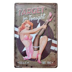   Vintage Dekor Fémtábla, dombornyomott 'Target for Tonight' felirat, retro hangulatú kialakítás, 20x30cm
