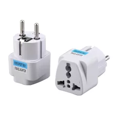   Utazó adapter, Foeta-008, EU-s aljzatba, EU/UK+AU+USA, fehér