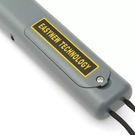 Fémdetektor, Metal Detector, Fémkereső, 10cm hatótávolság, 19,8~24,2kHz között keres, ruhában, táskában, bejáratnál, biztonsági kapuknál