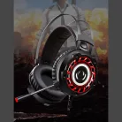 Gamer fejhallgató, USB + 2db 3,5mm Jack, vezetékes headset, mikrofon zajszűrő, hangerőszabályzó, 7 színű RGB világítás, fekete