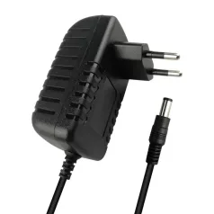   Univerzális hálózati adapter tápegység, 12V/2A kimenet, Ø5.5/2.5mm csatlakozó, fekete