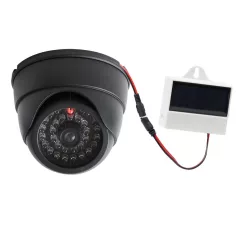   RDC® Kültéri biztonsági álkamera, valódi kameraforma, napelemes, villogó piros LED-del, fekete